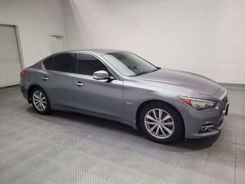 Used 2017 INFINITI Q50 3.0t Premium w/ Driver Assistance Package RWD image 11