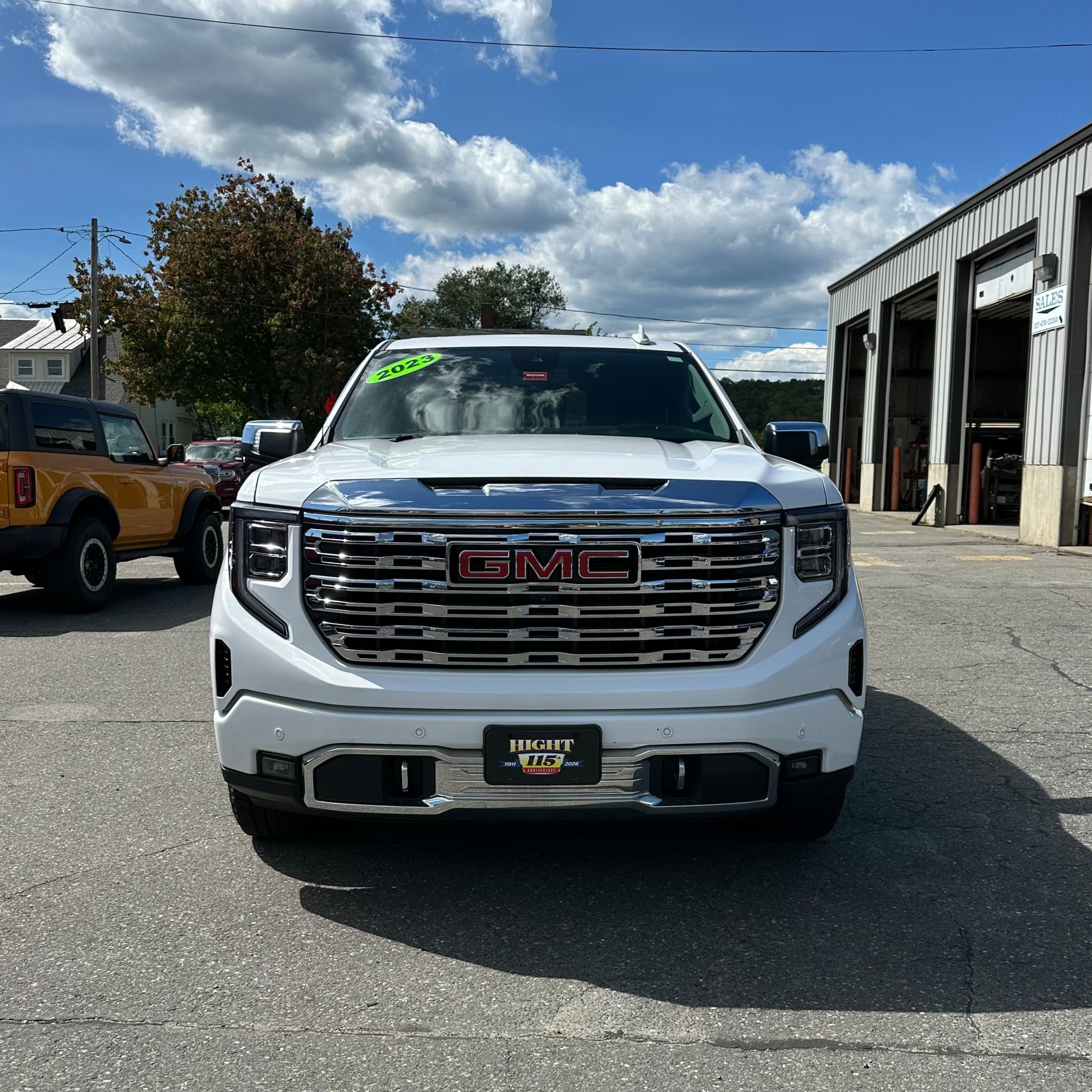 Used 2023 GMC Sierra 1500 Denali AWD/4WD image 8