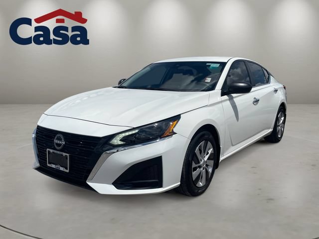 Certified 2025 Nissan Altima 2.5 S FWD image 1