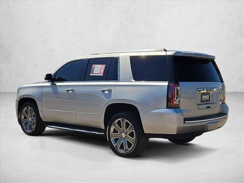 Used 2015 GMC Yukon Denali w/ Touring Package AWD/4WD image 8