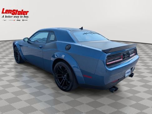 Used 2022 Dodge Challenger R/T Scat Pack RWD image 3