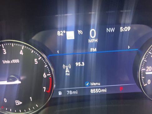 Certified 2022 Buick Envision Essence w/ Technology Package I image 15