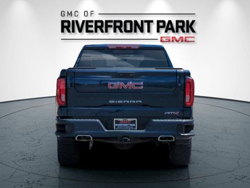 Used 2020 GMC Sierra 1500 AT4 w/ AT4 Premium Package AWD/4WD image 4