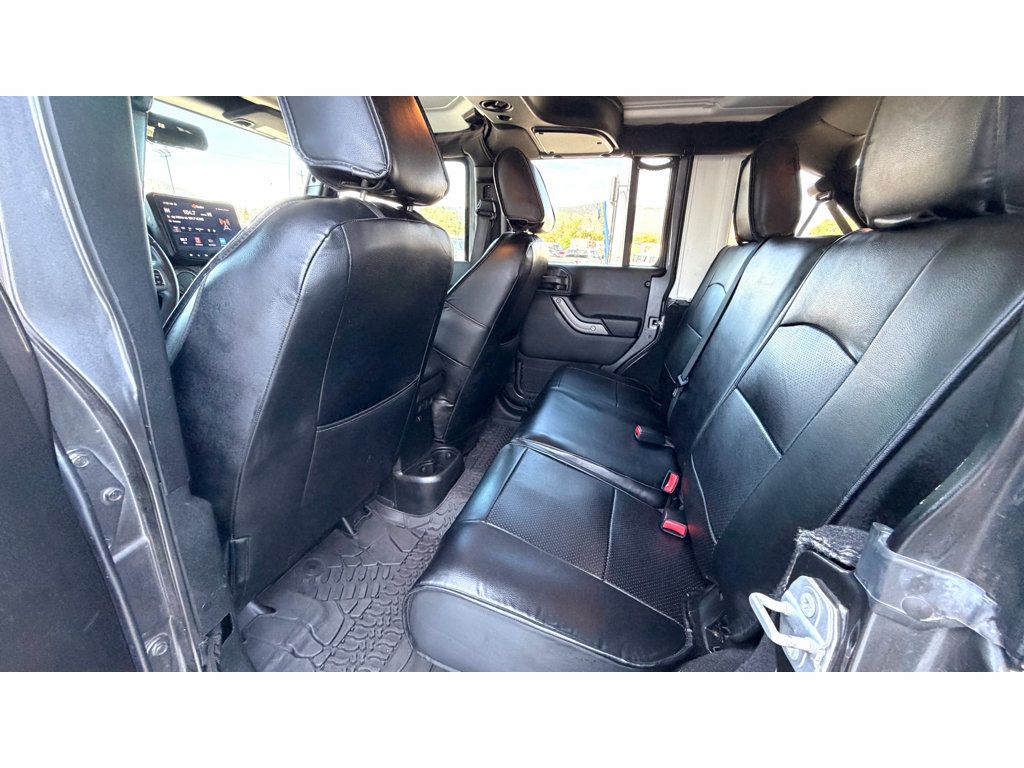 Used 2017 Jeep Wrangler Unlimited Sport AWD/4WD image 16