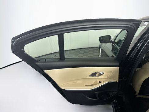 Used 2023 BMW 330e 330e image 28