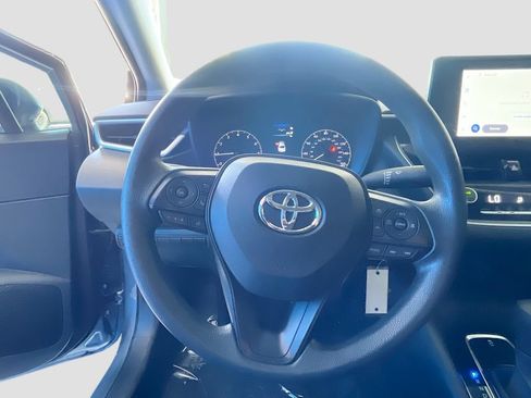 Used 2023 Toyota Corolla LE FWD image 11