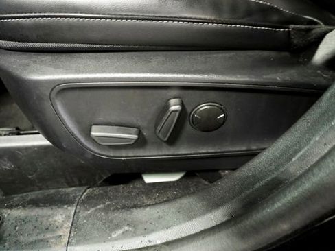 Used 2025 Ford Escape Platinum image 15