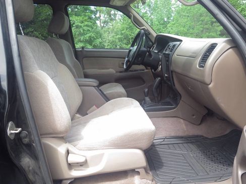 Used 1999 Toyota 4Runner SR5 AWD/4WD image 12