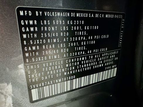 Used 2022 Volkswagen Tiguan SEL R-Line image 30