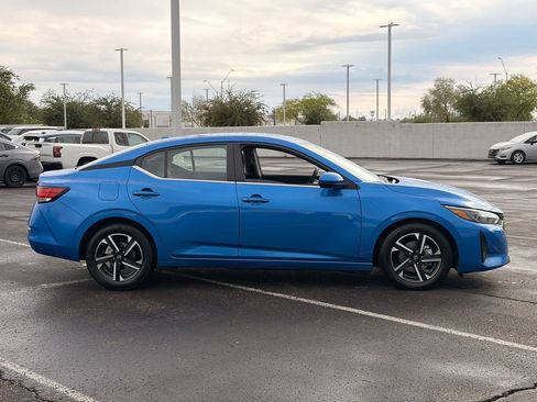 Certified 2024 Nissan Sentra SV FWD image 7