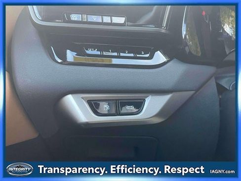 Used 2023 Lexus RX 350 Premium image 22