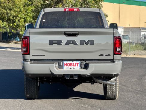 New 2026 RAM 2500 Big Horn AWD/4WD image 4