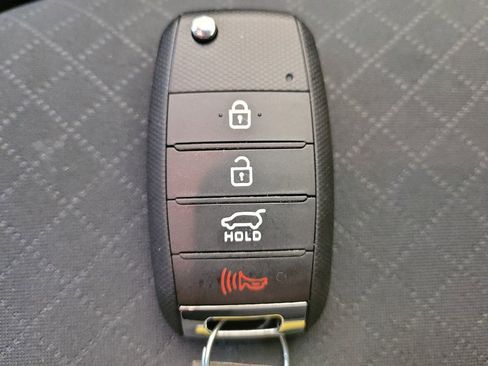 Used 2017 Kia Sorento AWD w/ LX V6 Convenience Package image 32