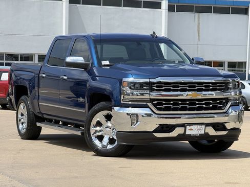 Used 2017 Chevrolet Silverado 1500 LTZ w/ Texas Edition image 2