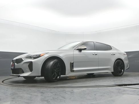 Used 2022 Kia Stinger GT-Line w/ Sun & Sound Package AWD/4WD image 29