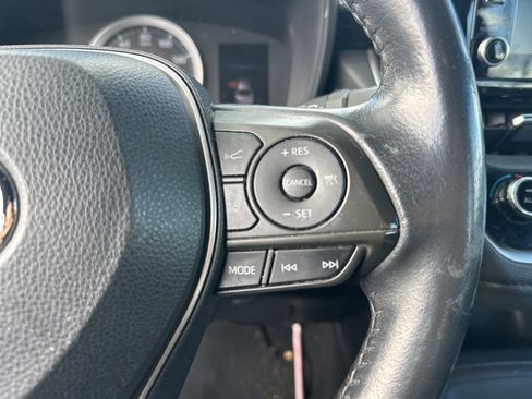 Used 2020 Toyota Corolla SE w/ Carpet Mat Package (TMS) image 7