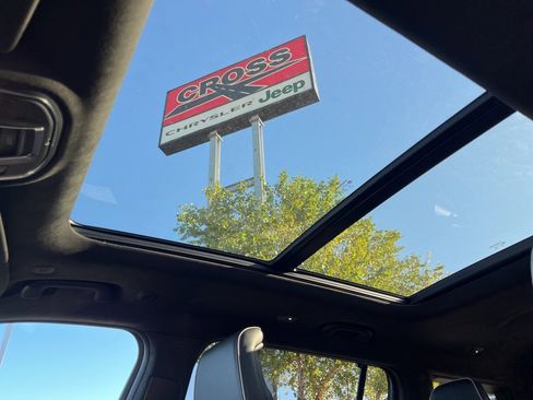 New 2025 Jeep Grand Cherokee L Summit image 33