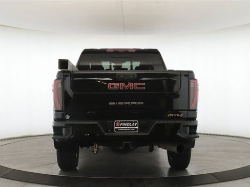 Used 2024 GMC Sierra 2500 AT4 w/ AT4 Premium Plus Package image 11