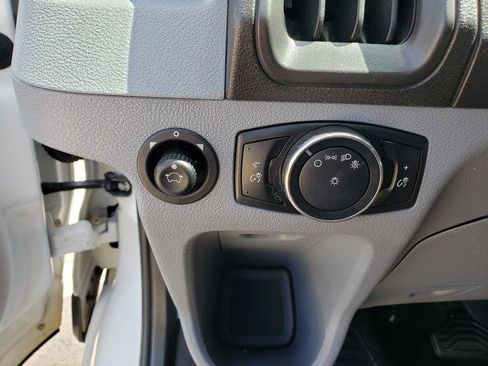Used 2015 Ford Transit 350 XLT image 26