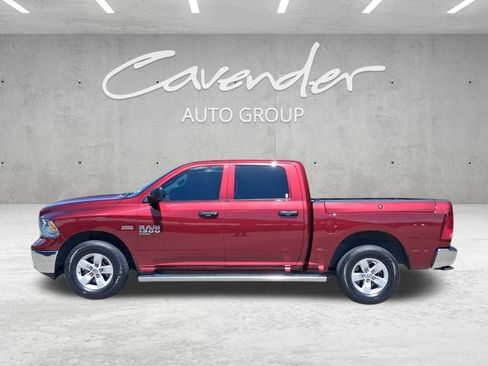 Used 2022 RAM 1500 Tradesman w/ Chrome Appearance Group AWD/4WD image 16