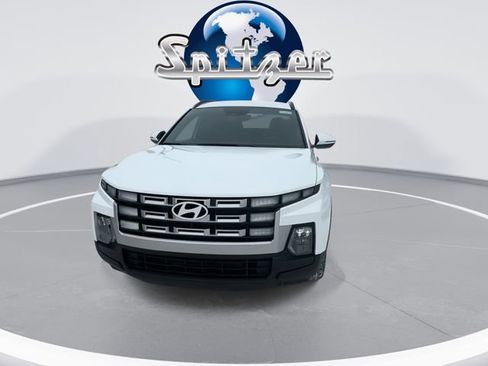 Used 2025 Hyundai Santa Cruz SEL image 3