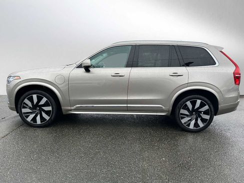 Certified 2023 Volvo XC90 T8 Ultimate image 6