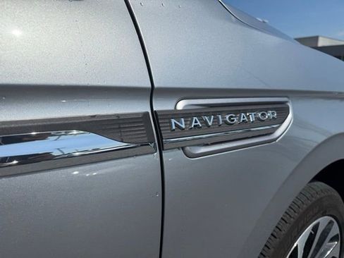 Used 2024 Lincoln Navigator Reserve image 33