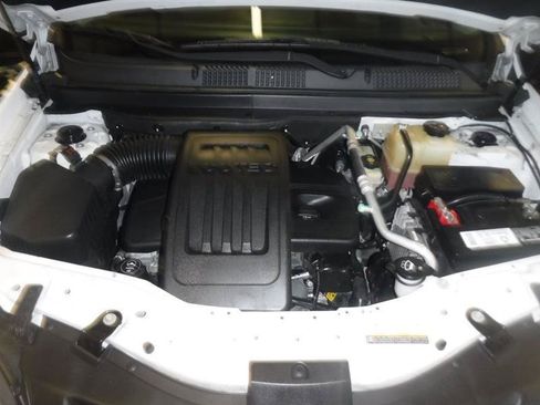 Used 2012 Chevrolet Captiva Sport LS FWD image 19