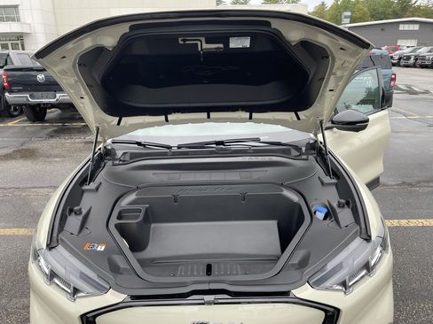 New 2025 Ford Mustang Mach-E Premium image 25