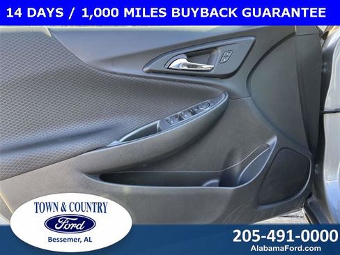 Used 2023 Chevrolet Malibu LT image 16