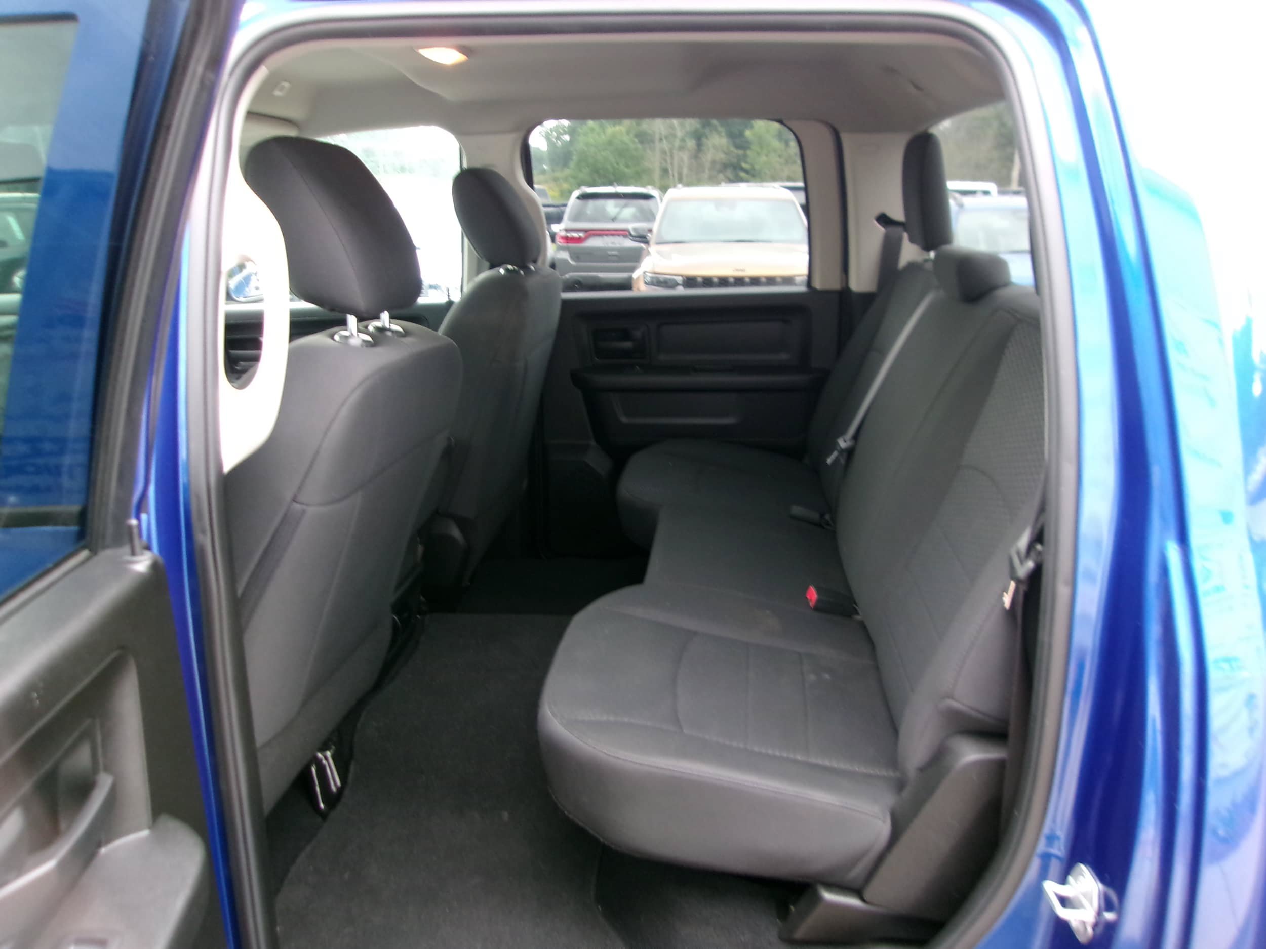 Used 2019 RAM 1500 Express w/ Wheel & Sound Group AWD/4WD image 7