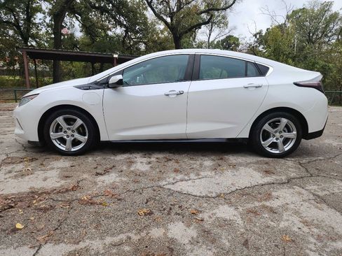 Used 2016 Chevrolet Volt LT image 4