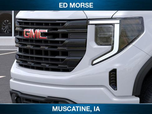 New 2026 GMC Sierra 1500 Elevation image 13