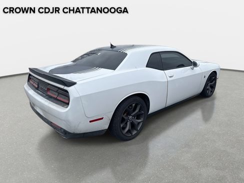 Used 2018 Dodge Challenger R/T Scat Pack image 5