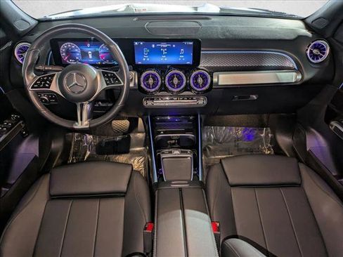 Certified 2025 Mercedes-Benz GLB 250 4MATIC image 15