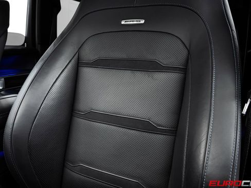 Used 2022 Mercedes-Benz G 63 AMG 4MATIC w/ G Manufaktur Interior Package image 40