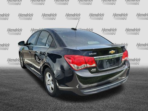 Used 2016 Chevrolet Cruze LT w/ Sun And Sound Package FWD image 8