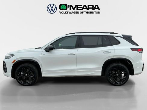 New 2026 Volkswagen Tiguan SE R-Line AWD/4WD image 2
