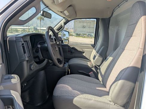 New 2026 GMC Savana 3500 w/ Power Convenience Package RWD image 24