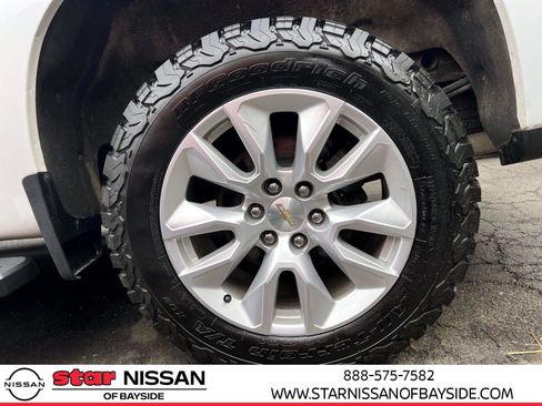 Used 2020 Chevrolet Silverado 1500 Custom w/ Custom Max Trailering Package image 7