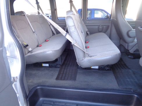 Used 2014 Chevrolet Express 3500 LT w/ LT Preferred Equipment Group RWD image 50