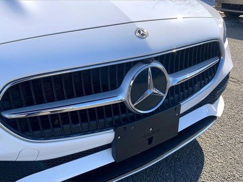 Used 2025 Mercedes-Benz C 300 4MATIC Sedan image 27