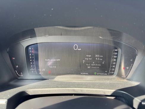 Used 2023 Honda Pilot Elite image 33