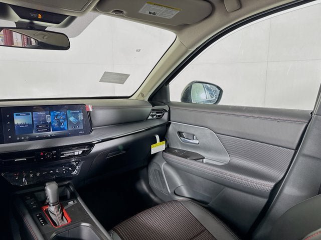New 2026 Nissan Kicks SR w/ Cold Weather Package AWD/4WD image 19