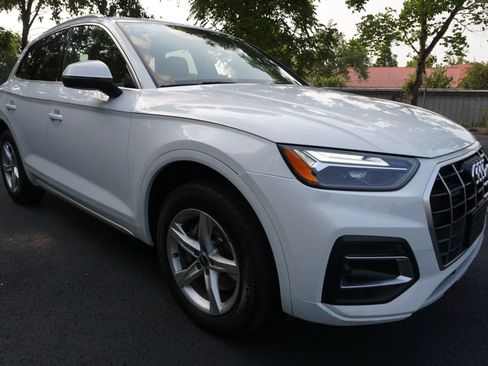 Used 2021 Audi Q5 2.0T Premium w/ Convenience Package AWD/4WD image 5
