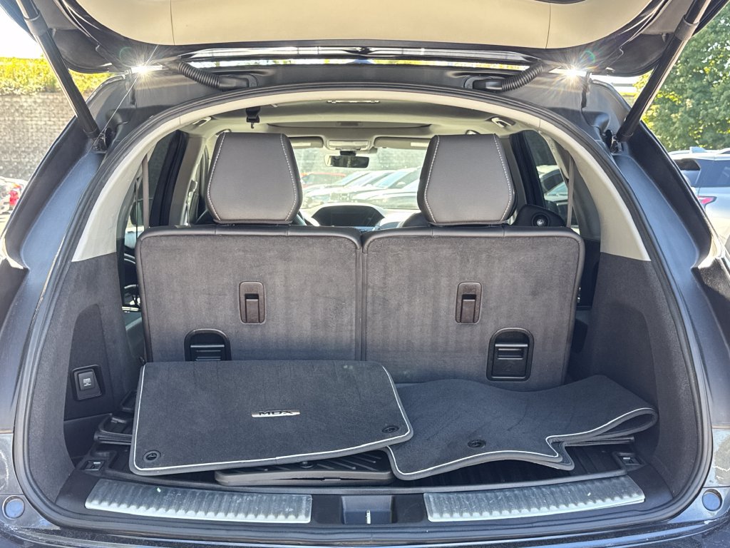 Used 2020 Acura MDX w/ Technology Package FWD image 13
