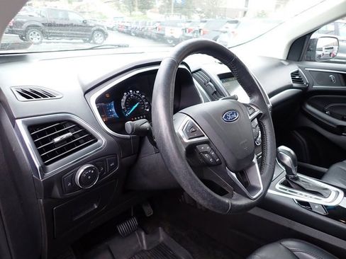 Used 2017 Ford Edge Titanium w/ Equipment Group 301A image 15