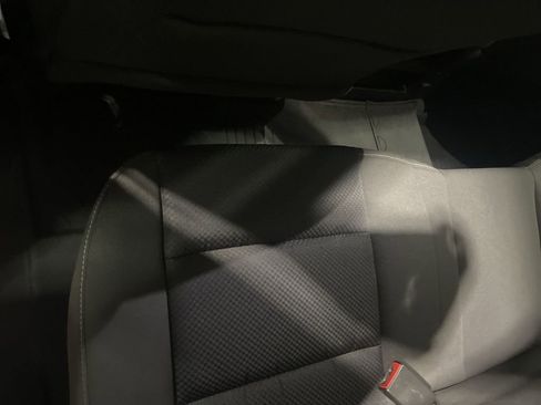 Used 2019 GMC Sierra 1500 SLE w/ SLE Value Package AWD/4WD image 34