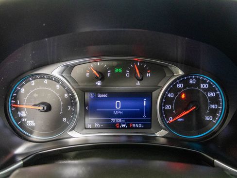 Used 2021 Chevrolet Equinox LT w/ LPO, Cargo Package AWD/4WD image 32