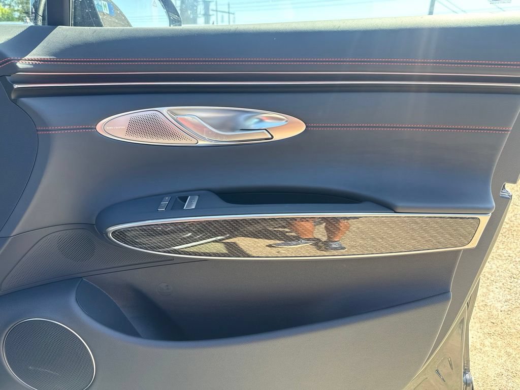 New 2027 Genesis GV70 3.5T Prestige AWD/4WD image 35